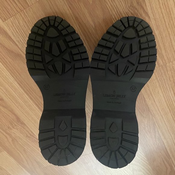 SOLD - LIKE NEW! - Lemon Jelly Netty Boot in Black / White - Size 37 - Picture 7 of 8